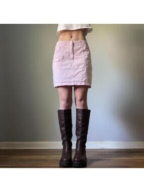 Pink cargo mini skirt with pockets